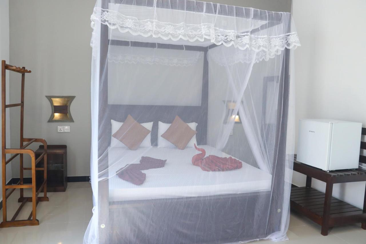 Tinara River Inn, Weligama Kültér fotó